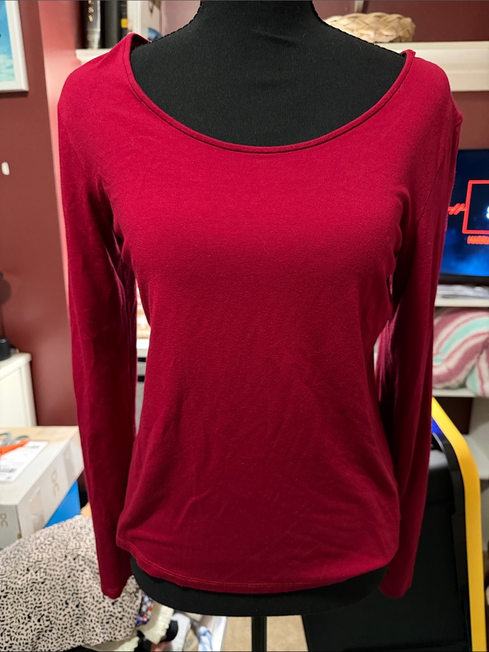 Eileen Fisher Long-Sleeve Scoop Neck Top in Deep Red